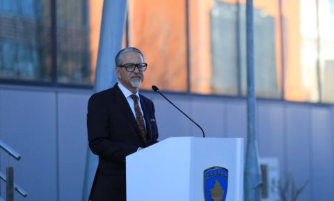 Kosova shtrengon masat: Nga e hena certifikate vaksinimi per hyrjen ne lokale